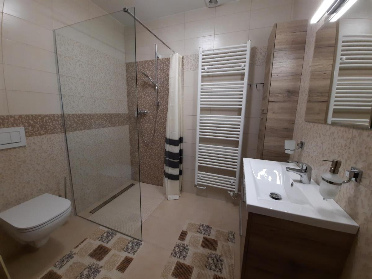 Apartman Pod Hradem Apartment Znojmo Luaran gambar