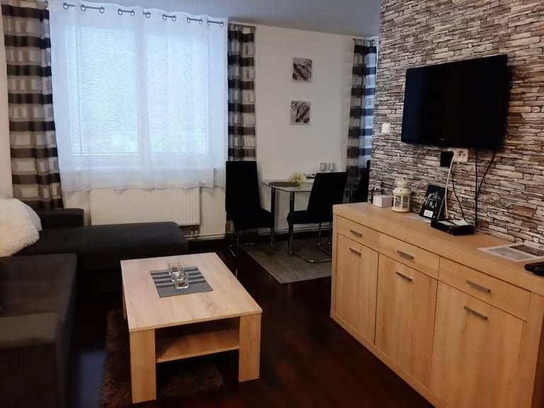 Apartman Pod Hradem Apartment Znojmo Luaran gambar