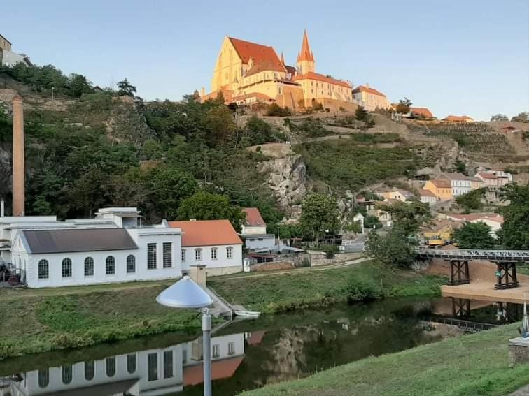Apartman Pod Hradem Znojmo Luaran gambar