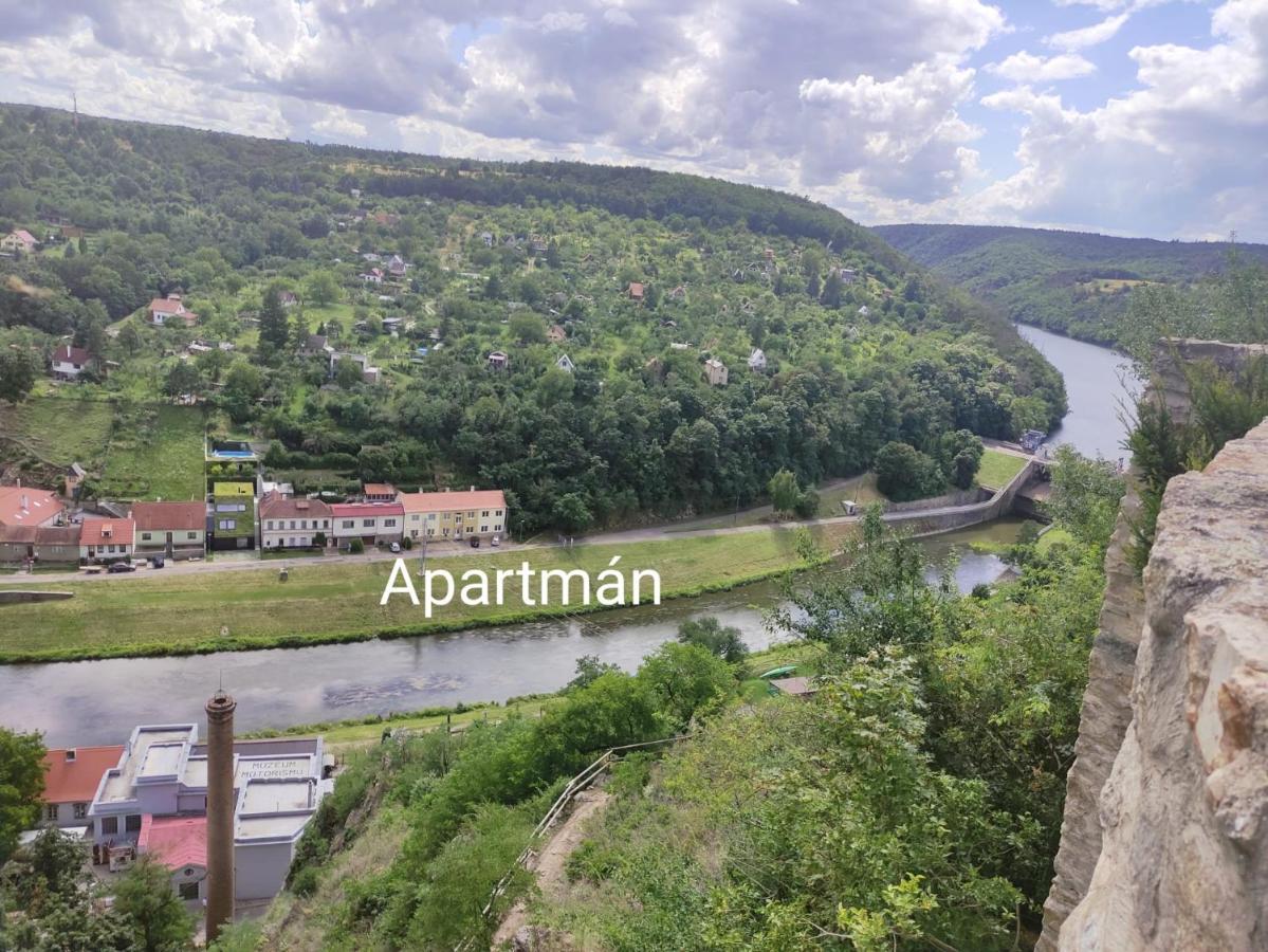 Apartman Pod Hradem Apartment Znojmo Luaran gambar